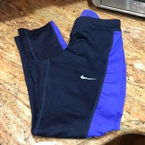 Nike Dri-fit Capri pants size xs